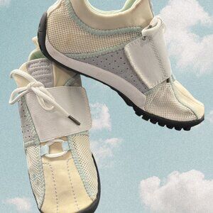 Cushe Women`s Size 6 U.S.